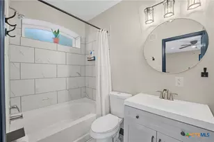 133 Alamo Dr, Pipe Creek, TX 78063 - Photo 23