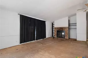 114 Navajo Trail, Seguin, TX 78155 - Photo 11