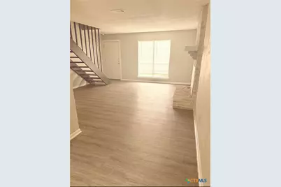 121 Regency Avenue, Victoria, TX 77904 - Photo 3