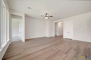 1823 Weinnacht, New Braunfels, TX 78132 - Photo 9