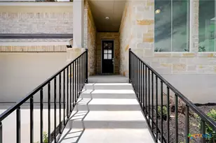 1823 Weinnacht, New Braunfels, TX 78132 - Photo 3