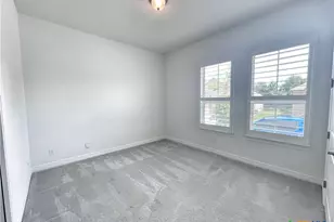 4607 Camden Heights, San Antonio, TX 78261 - Photo 7