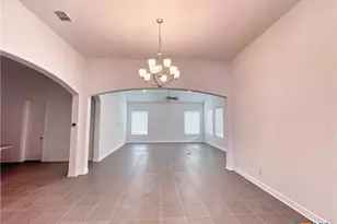 4607 Camden Heights, San Antonio, TX 78261 - Photo 3