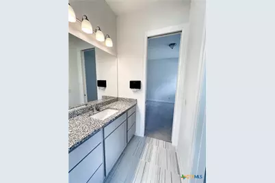 4607 Camden Heights, San Antonio, TX 78261 - Photo 9