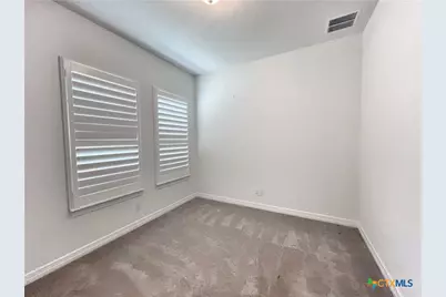 4607 Camden Heights, San Antonio, TX 78261 - Photo 5