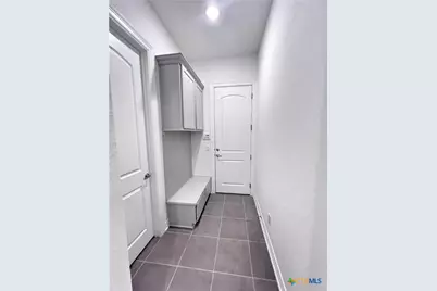 4607 Camden Heights, San Antonio, TX 78261 - Photo 13