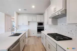 444 Foxbrook Way, Cibolo, TX 78108 - Photo 9