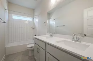 444 Foxbrook Way, Cibolo, TX 78108 - Photo 19