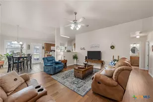 409 Blayton St, Troy, TX 76579 - Photo 3