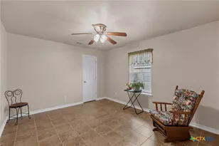 409 Blayton St, Troy, TX 76579 - Photo 15