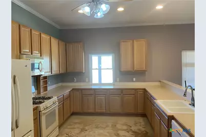 1912 Seminole Trail, Dale, TX 78616 - Photo 11