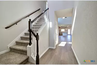 1229 Casetta Run, New Braunfels, TX 78130 - Photo 3