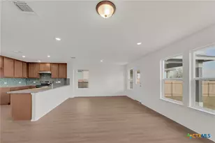 1925 Jadd St, Belton, TX 76513 - Photo 9