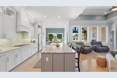 1627 Bussola, New Braunfels, TX 78132 - Photo 13