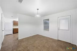 6525 Brooks Dr, Temple, TX 76502 - Photo 11