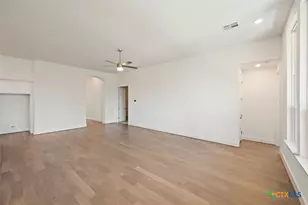 11718 Hackford, San Antonio, TX 78254 - Photo 9