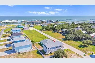 132 Breezeway Drive, Rockport, TX 78382 - Photo 1