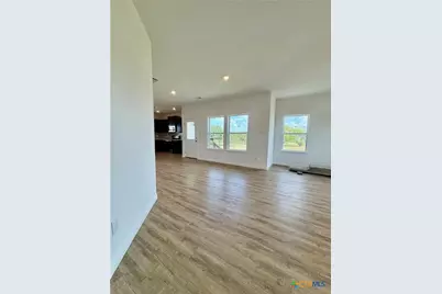 638 Swallow, Palacios, TX 77465 - Photo 11