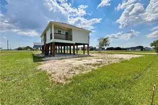 638 Swallow, Palacios, TX 77465 - Photo 25