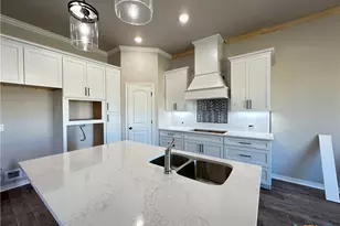 918 Alice Cir, Temple, TX 76502 - Photo 5