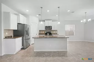 5673 Baffin Ln, Belton, TX 76513 - Photo 11