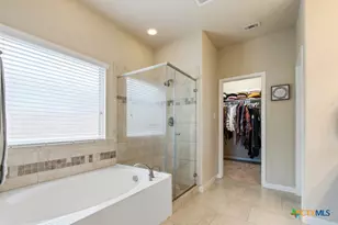 1019 Stone Crossing, New Braunfels, TX 78132 - Photo 11