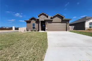 724 Eagle Crst Dr, Salado, TX 76571 - Photo 1