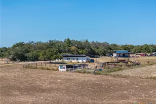 2135/2025 Mule Creek Rd, Harwood, TX 78632 - Photo 5