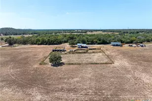 2135/2025 Mule Creek Rd, Harwood, TX 78632 - Photo 15