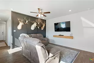 150 Legendary Trail Loop, Floresville, TX 78114 - Photo 11