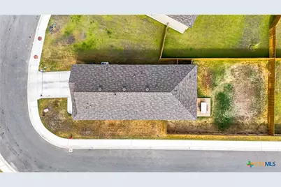 150 Legendary Trail Loop, Floresville, TX 78114 - Photo 3