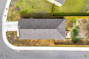 150 Legendary Trail Loop, Floresville, TX 78114 - Photo 3