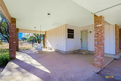 25 County Road 427, Stockdale, TX 78160 - Photo 7