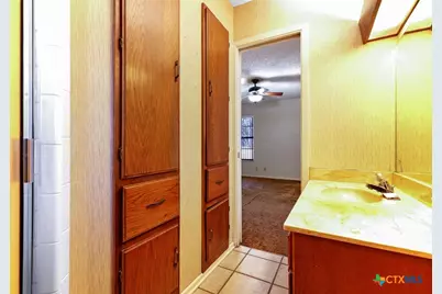 25 County Road 427, Stockdale, TX 78160 - Photo 23