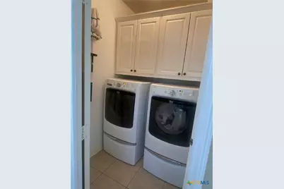 256 Las Brisas Boulevard, Seguin, TX 78155 - Photo 7