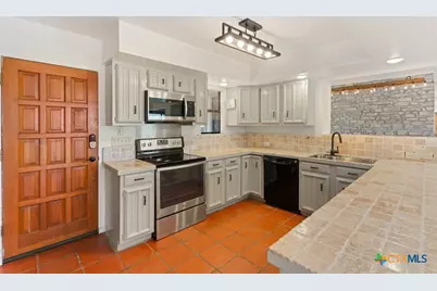 789 Barbara Drive, Canyon Lake, TX 78133 - Photo 7