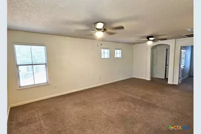 213 Ranch House Road, Cibolo, TX 78108 - Photo 17