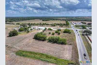 2918 W Kingsbury Street, Seguin, TX 78155 - Photo 25