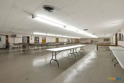 2918 W Kingsbury Street, Seguin, TX 78155 - Photo 5