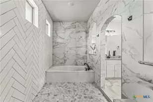 220 Pecan Meadow Ln, Harker Heights, TX 76548 - Photo 19