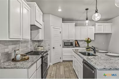 220 Pecan Meadow Lane, Harker Heights, TX 76548 - Photo 11