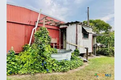 848 Margie Tewmey Road, Port Lavaca, TX 77979 - Photo 19