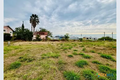 848 Margie Tewmey Road, Port Lavaca, TX 77979 - Photo 17