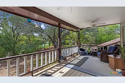 949 Burges Street, Seguin, TX 78155 - Photo 7