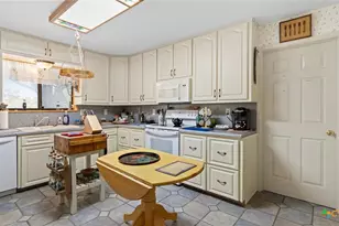 949 Burges St, Seguin, TX 78155 - Photo 17