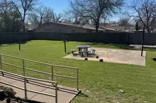 518 N 8th St, Temple, TX 76501 - Photo 21