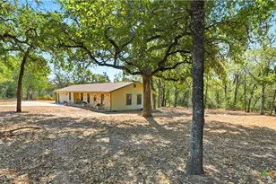 10040 US Hwy 90A, Gonzales, TX 78629 - Photo 5