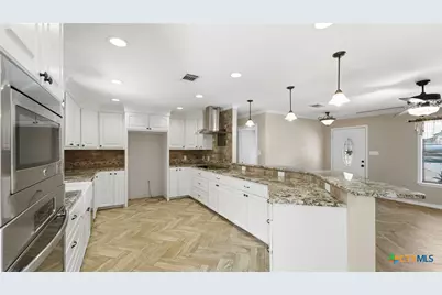 10040 US Highway 90A, Gonzales, TX 78629 - Photo 15