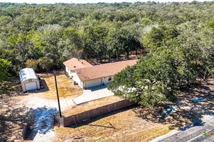 10040 US Hwy 90A, Gonzales, TX 78629 - Photo 9