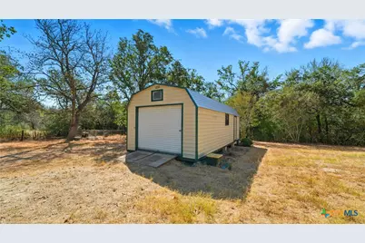 10040 US Highway 90A, Gonzales, TX 78629 - Photo 7